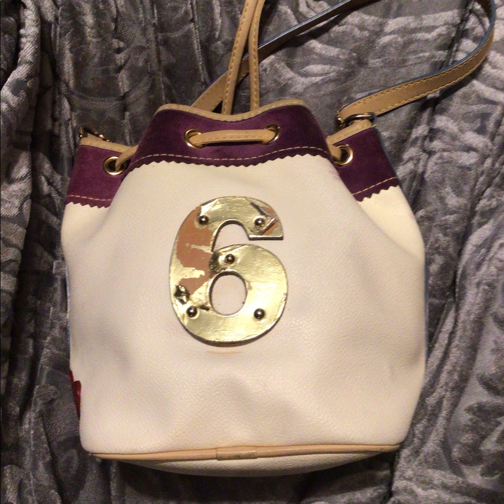 Dooney & Bourke set - Picture 4 of 4